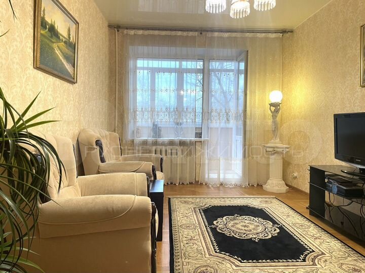 2-к. квартира, 60 м², 2/5 эт.