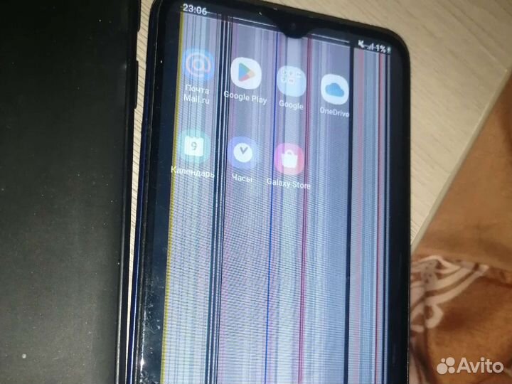 Samsung Galaxy A10, 2/32 ГБ