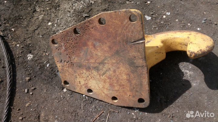 Буксир очный крюк