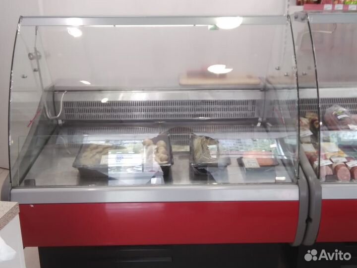 Холодильная витрина