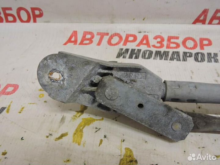 Трапеция стеклоочистителей для Mitsubishi Lancer I