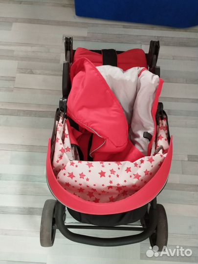 Коляска прогулочная