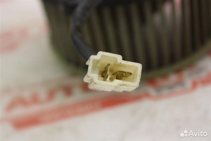 Моторчик печки Geely Otaka 2007 1800068180