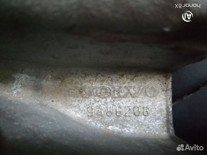 Коллектор впускной (Volvo S80)