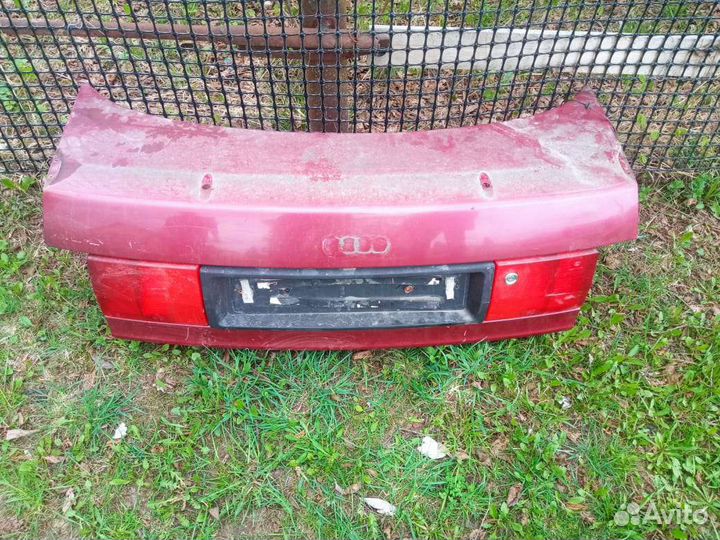 Крышка багажника Audi 80 b3