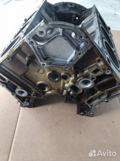 Блок цилиндров Мерседес M272 3.5 (1164)