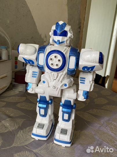 Робот радиоуправляемый Шунтик игрушка