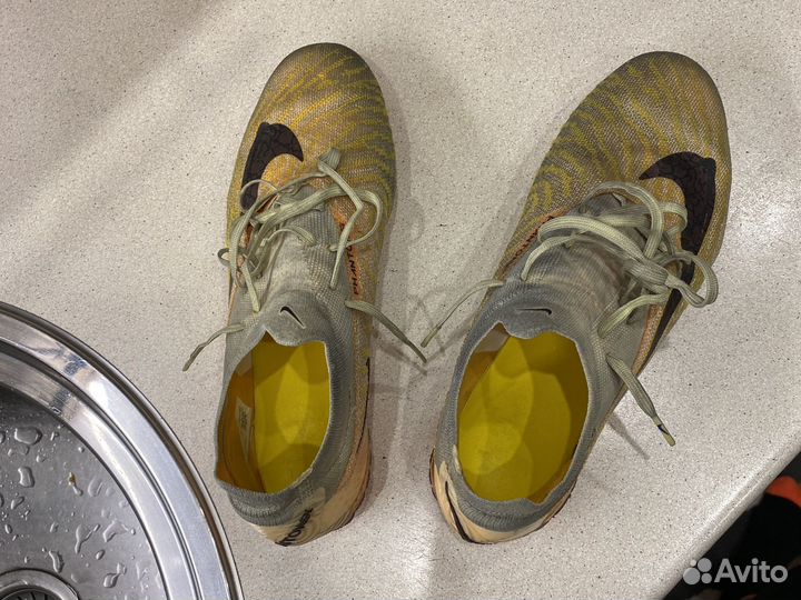 Бутсы nike phantom gx