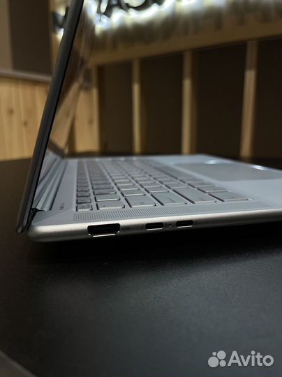 Ноутбук Lenovo yoga Pro 14S