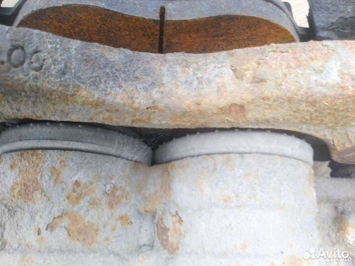 Суппорт тормозной передний правый Peugeot Boxer 3