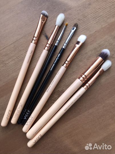 Кисти для макияжа zoeva