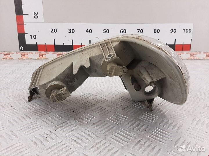 Поворотник правый Ford Explorer 2 рест. 2000