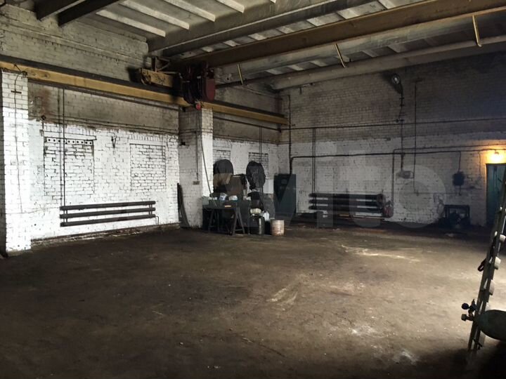 Производство, 200 м²