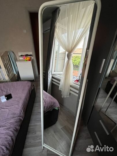 Зеркало напольное IKEA