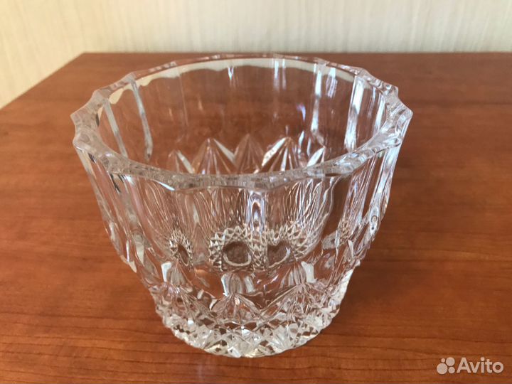 Вазочки хрустальные в ассортименте