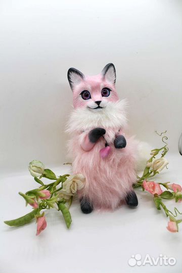 Игрушка ручной работы лисенок из полимерной глины