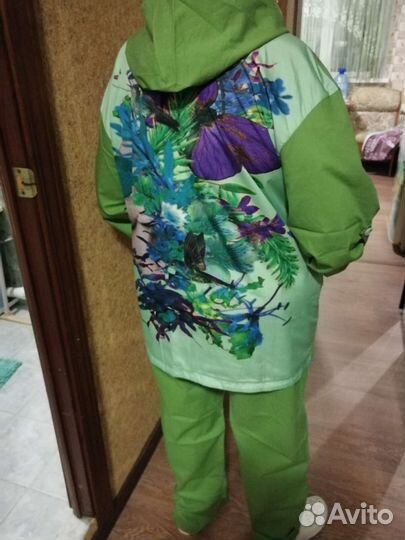 Спортивный костюм женский новый