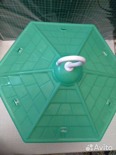 Клетка для птиц фигурная