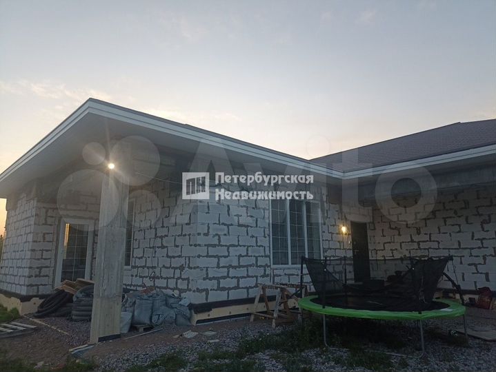 Дом 240 м² на участке 15 сот.