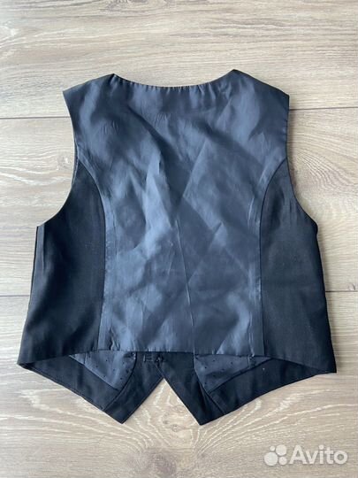 Нарядный жилет для мальчика H&M