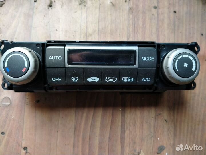 Блок управления климатом Хонда Цивик 4д 2007-2012