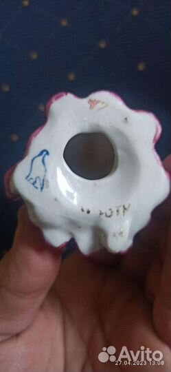 Фарфоровая статуэтка 