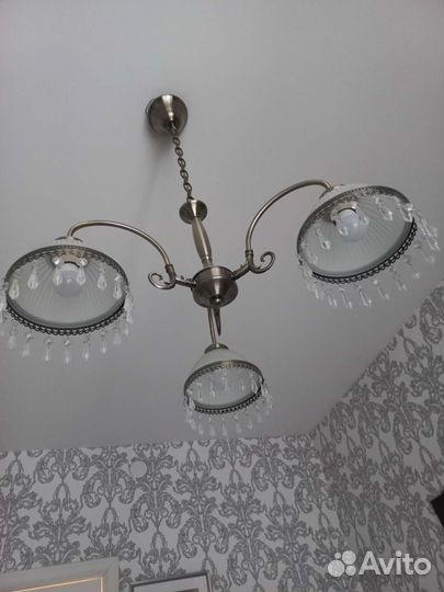 Люстра потолочная, цвет бронза бу