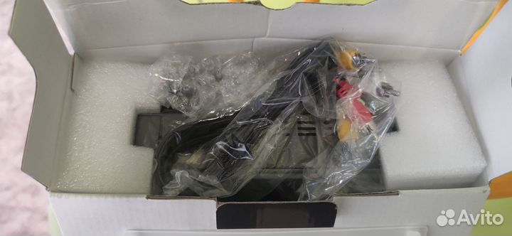 Спутниковый ресивер continent chd-04/IR