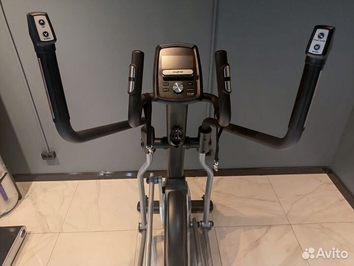 Эллиптический тренажер Proxima Enima II iPRO