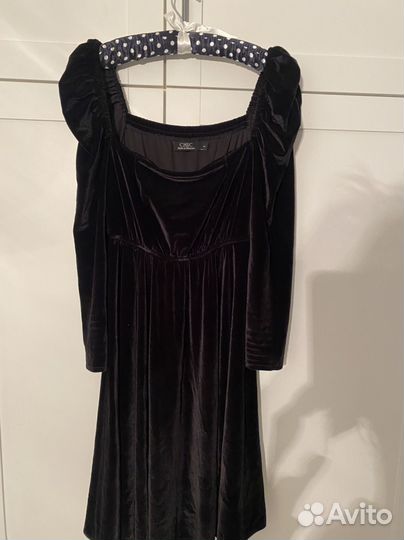 Бархатное платье вечернее