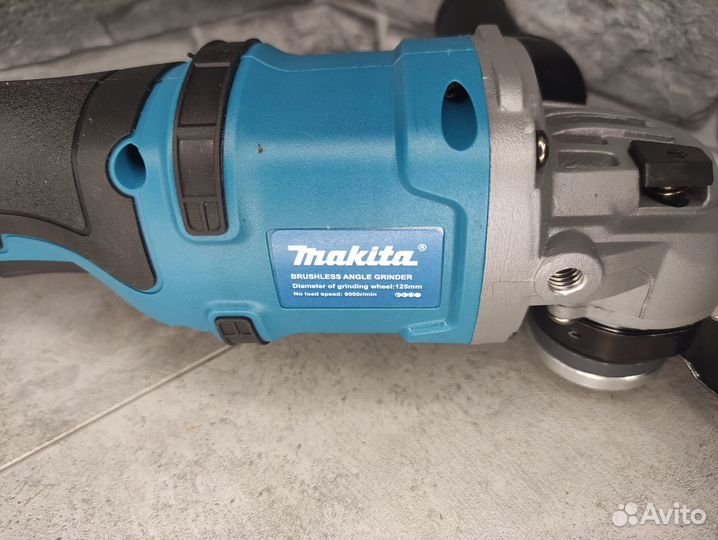 Аккумуляторная болгарка Makita ушм-125мм (новая)