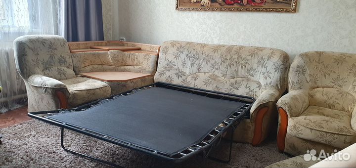 Большой угловой диван бу