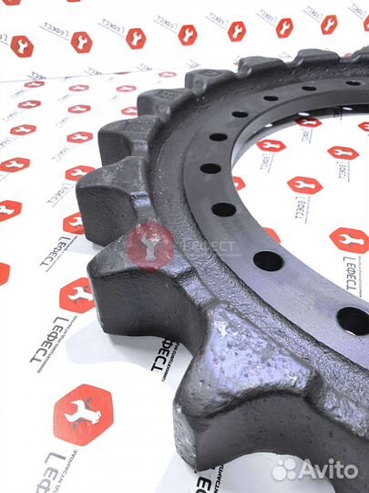 Звездочка Volvo EC330B 14520694