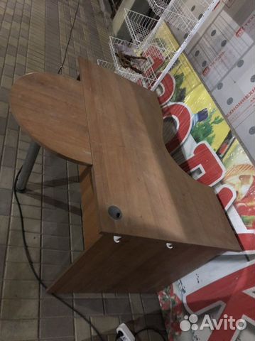 Компьютерный стол