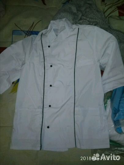 Медицинская куртка новая