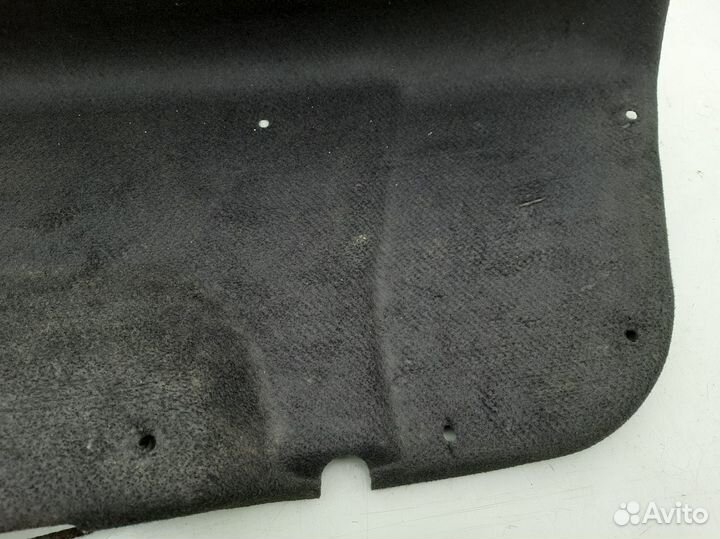 Обшивка крышки багажника Ford Focus 2