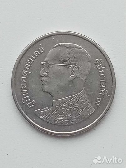 Монета 1 бат