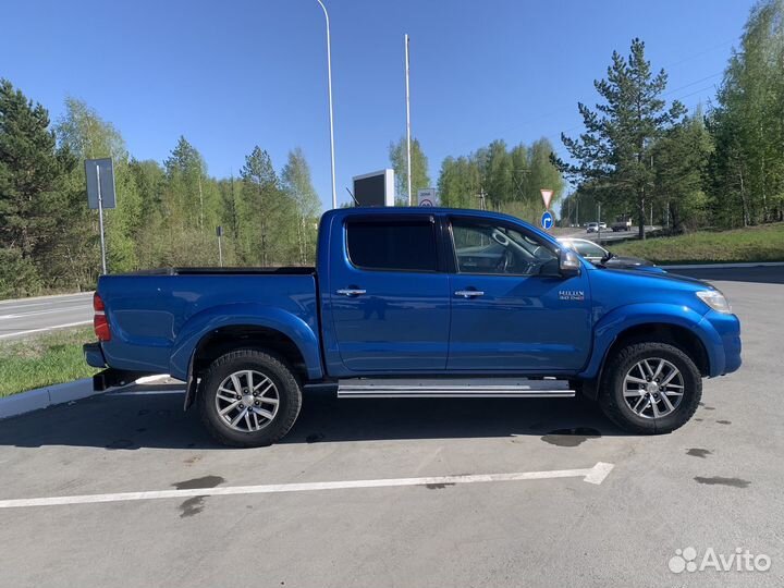 Toyota Hilux 3.0 AT, 2014, 203 756 км