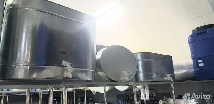 Бак оцинкованный умывальник