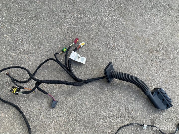 Проводка двери передней правой Mercedes W166