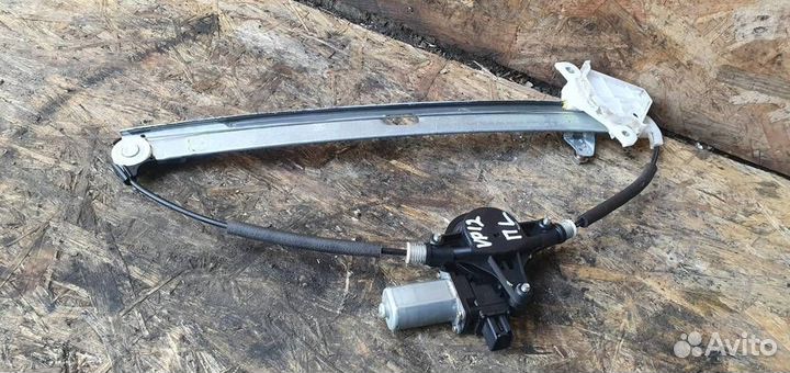 Стеклоподъемник электрический передний левый Mazd