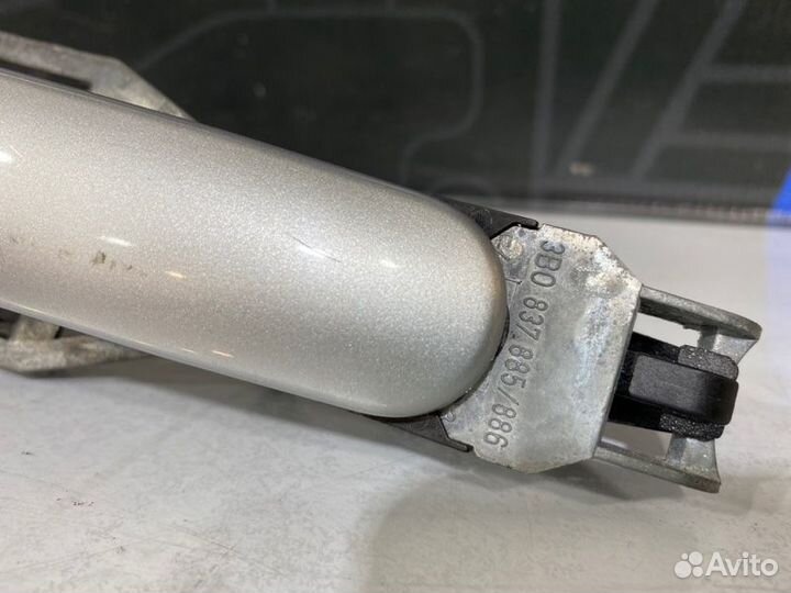 Ручка двери внешняя передняя правая Volkswagen