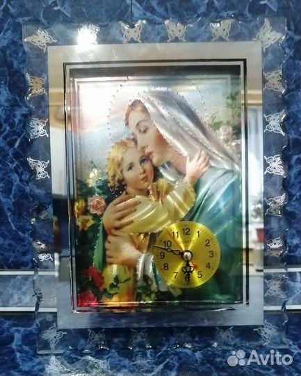 Часы-будильник
