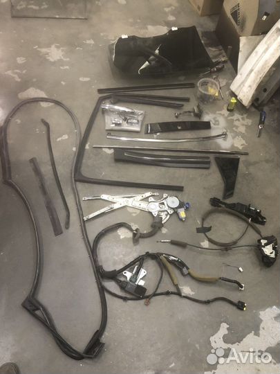 Запчасти двери задней правой infinity fx 37