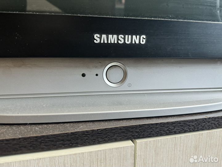 Б/у Телевизор samsung