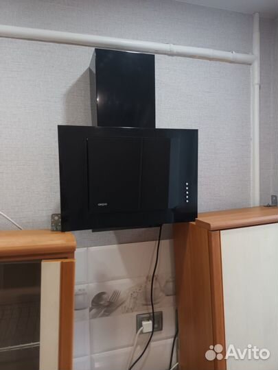 Кухня угловая бу с техникой