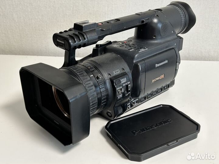 Видеокамера Panasonic AG-HVX204AER