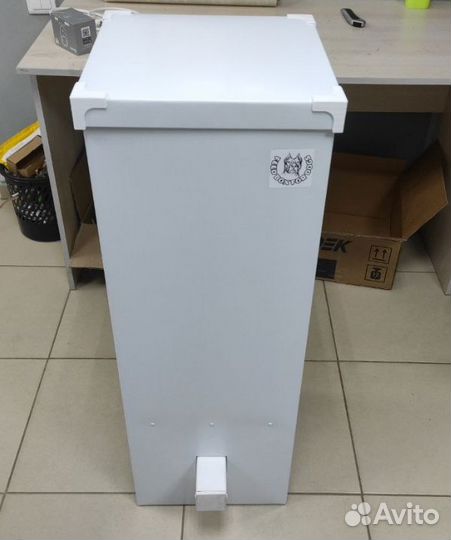 Кормушка автоматическая для собак (новая)