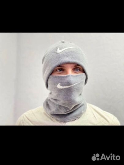 Комплект шапка и снуд