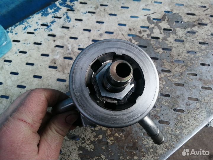 Кронштейн масляного фильтра 3CE Toyota Town Ace